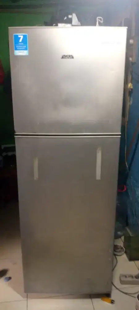 Dijual kulkas 2pintu Aqua ice markernya lengkap cepat dingin beku