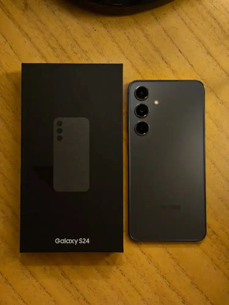 Samsung S24 256 99% SEIN pribadi Bukan S23 FE plus atau Ultra