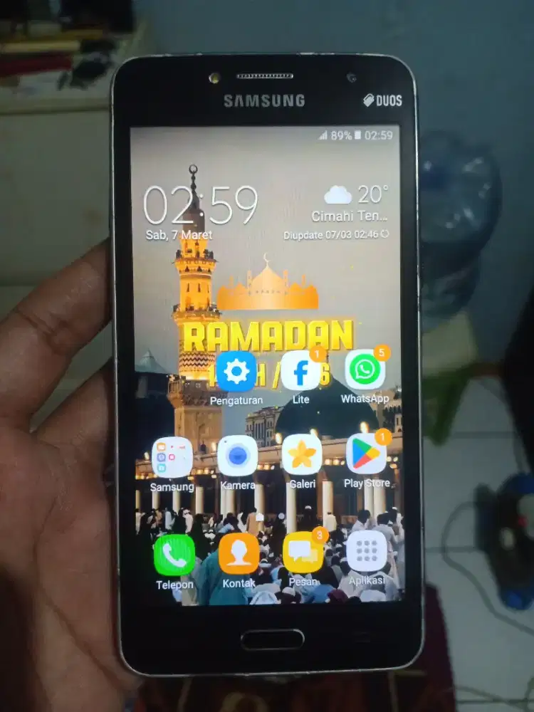 Samsung J2 prime ram 1.5gb layar 5 in