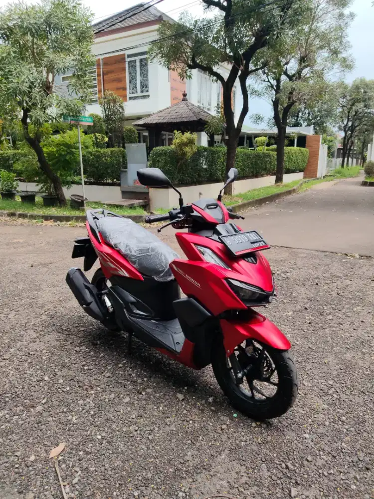 Bissmillah dijual motor Honda Vario 160cc 2022