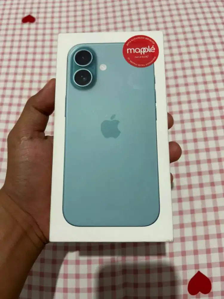 WTS, iphone 16 
128 GB
Warna Teal
Belum Buka Segel
Edisi Salah Beli,