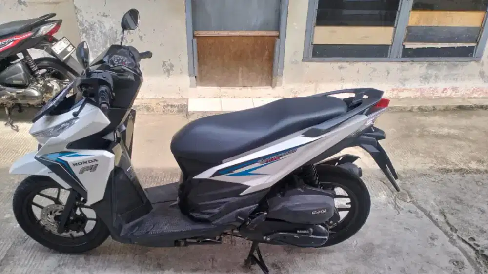 HONDA VARIO 125 TH 2016 MULUS PAJAK HIDUP PANJANG