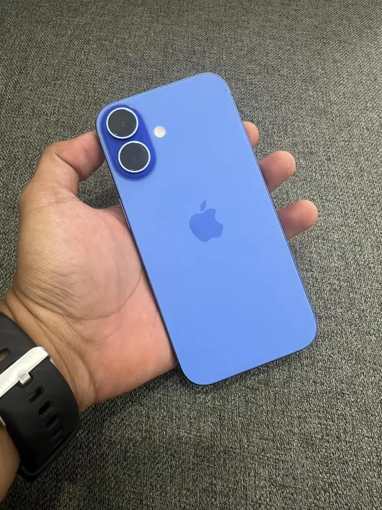 iphone 16 basic likenew