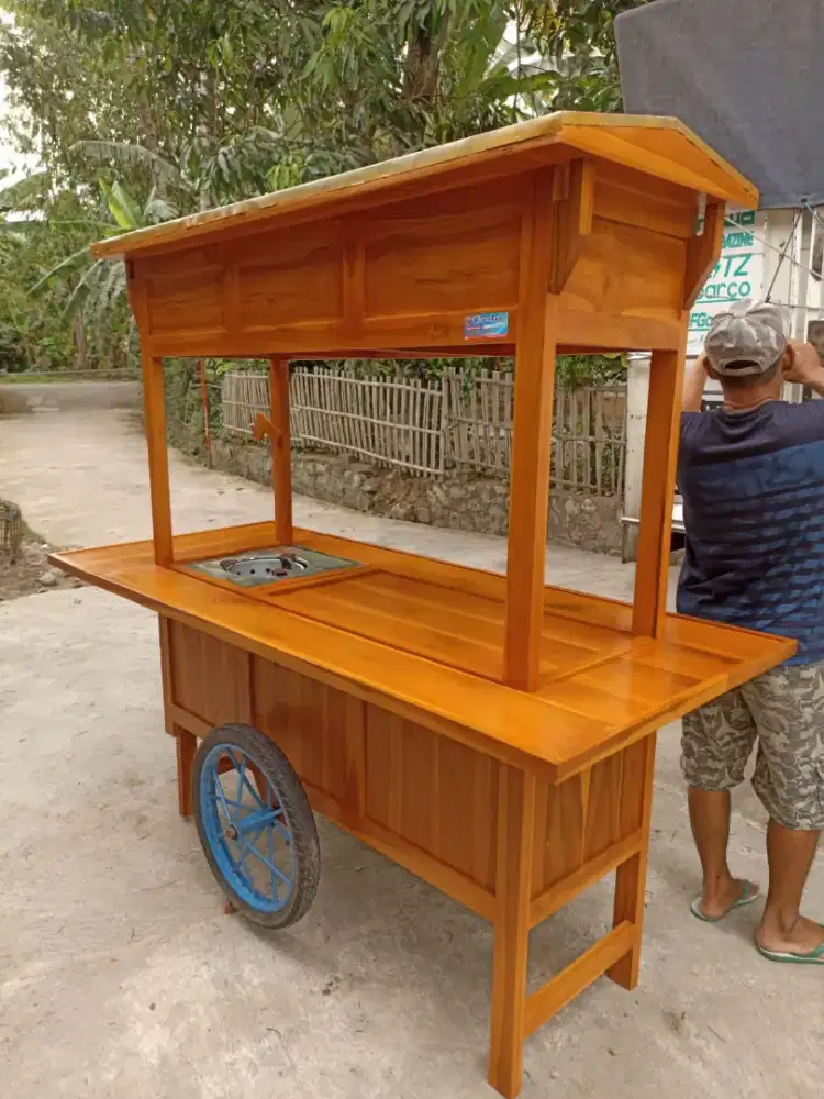 Jual gerobak angkringan, bakso, sate, dll.