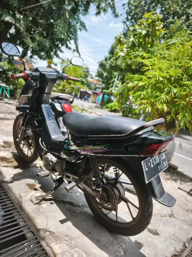 Sepeda Motor Yamaha Crypton 1997