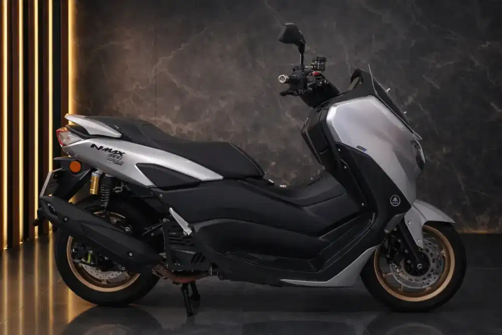 NMAX 2021 ABS Keyless Silver Prestige – Super Bening, Siap Pakai