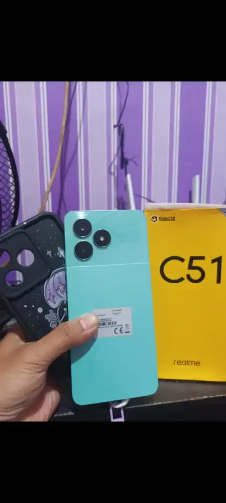 Realme c51 4+6/64