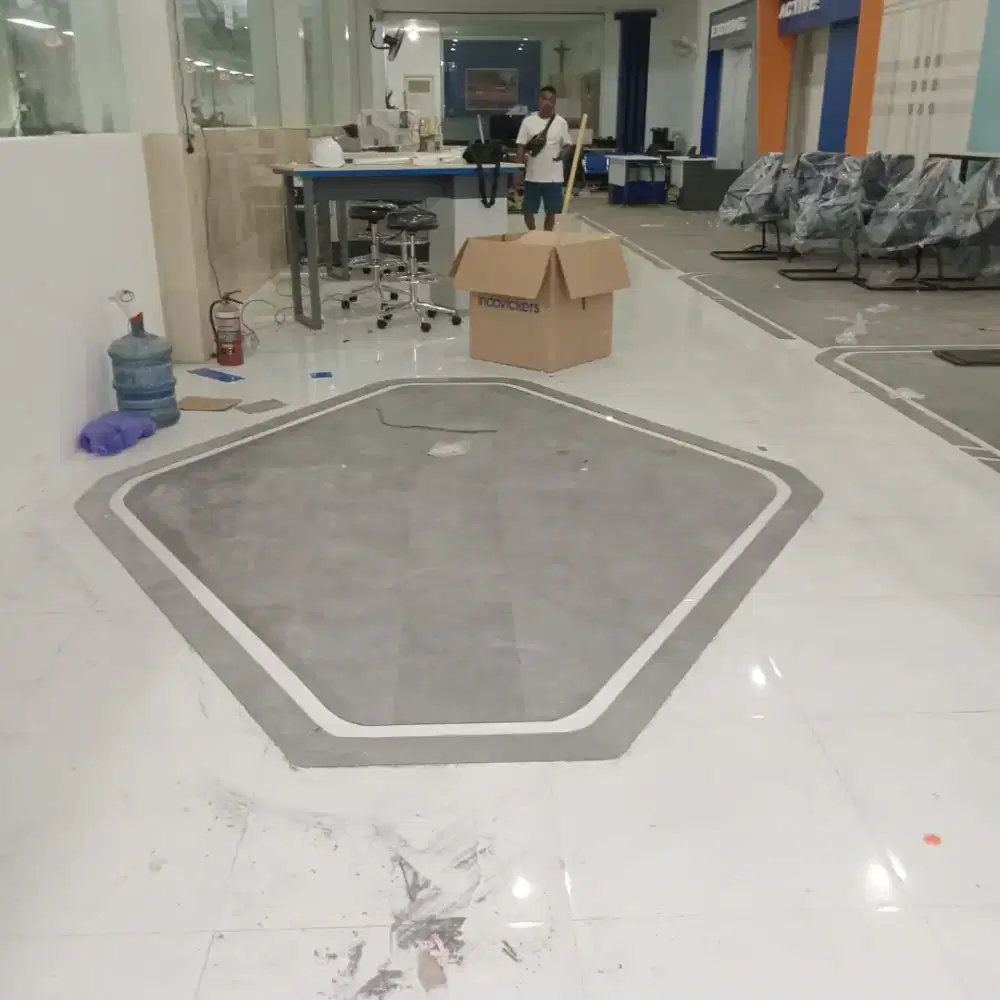 Lantai vinyl dipasang di yamaha