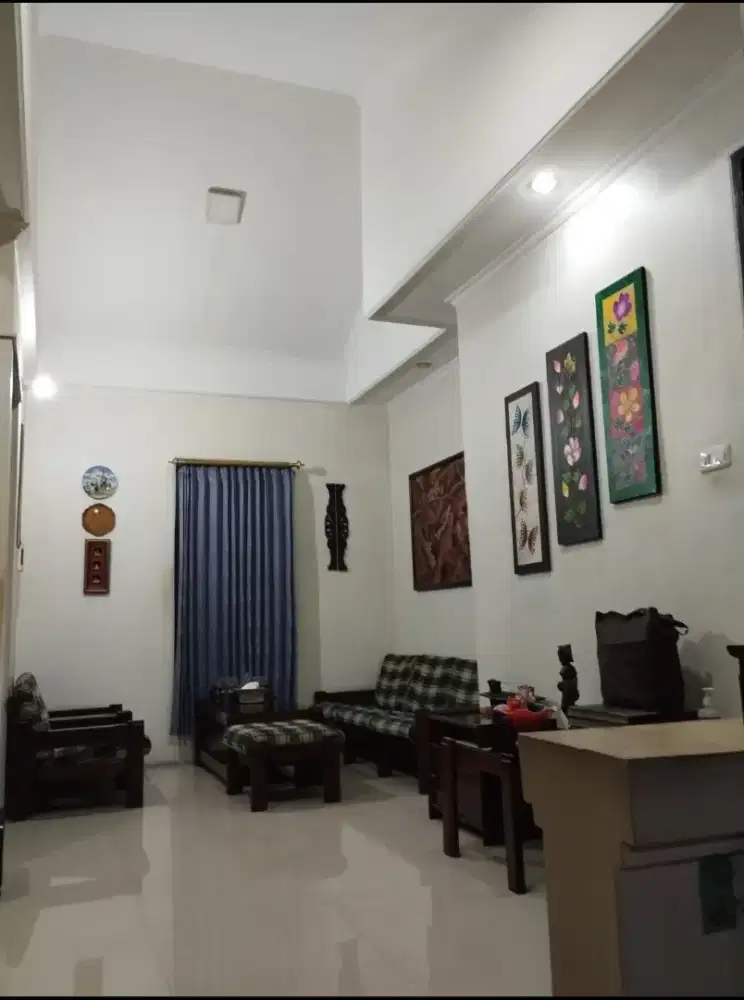 Dijual Rumah Strategis Rungkut Mapan FullRenov