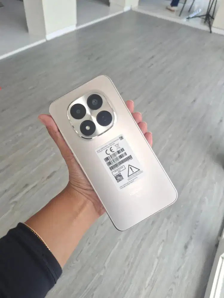 NEW ARRIVAL REDMI NOTE 15 PRO 5G 8/256