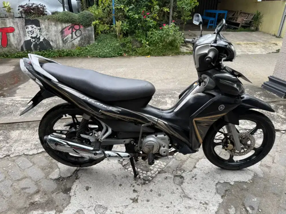 Yamaha Jupiter Z THN 2010 plat AB Bantul