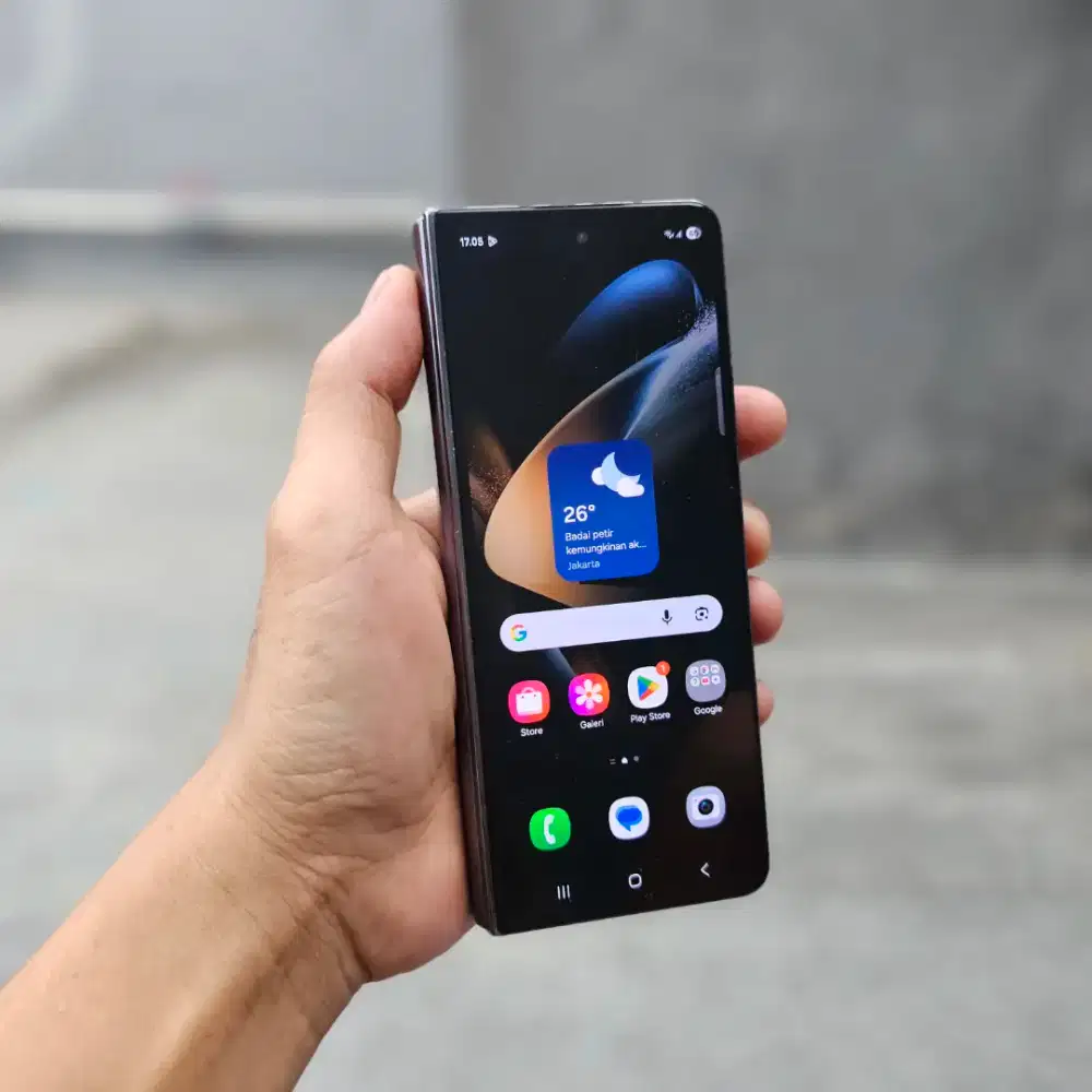 SAMSUNG GALAXY Z FOLD 4 SEIN 5G 12/256 GB MINUS LCD DALAM TOMPEL