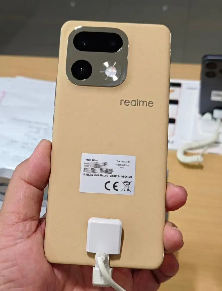 Realme 16 pro+ 5G 12/512GB