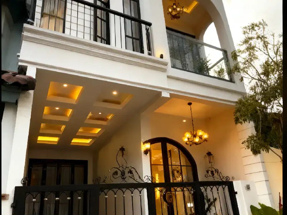 Rumah EXCLUSIVE matraman jl kayu manis