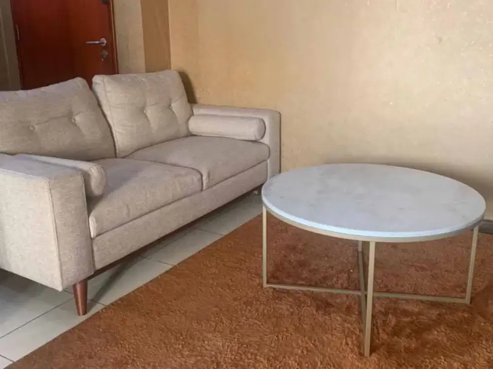 Jual Apartemen Sudirman Park 2 Kamar Tidur Lantai Rendah Bagus