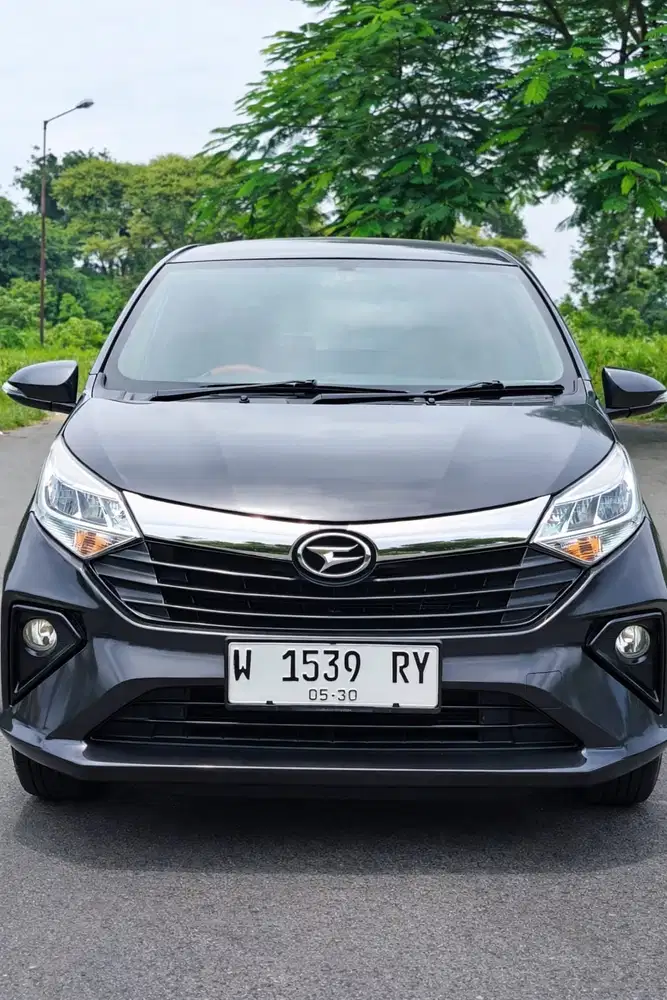 DP 9 JT Daihatsu Sigra 1.2 R manual 2021 Bensin