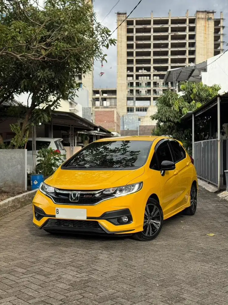 Honda Jazz Rs 2020 nik 2019 kuning cvt at matic low km mulus antik