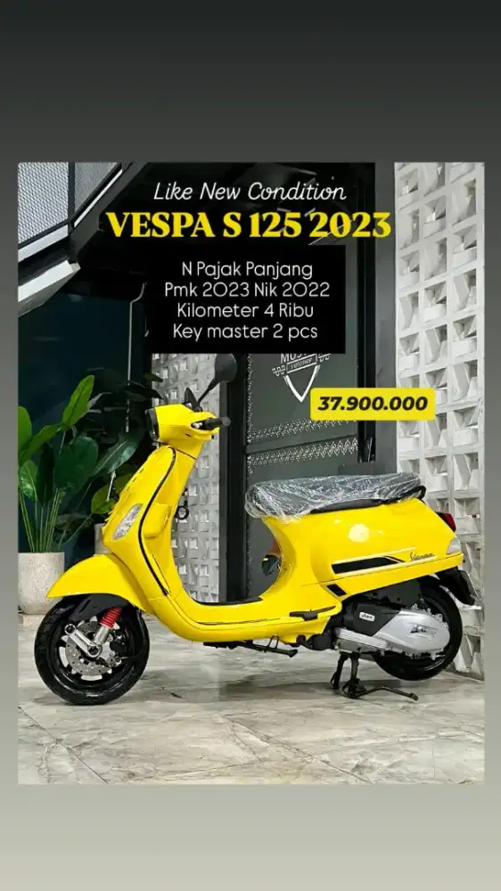 Vespa S125 tahun 2023