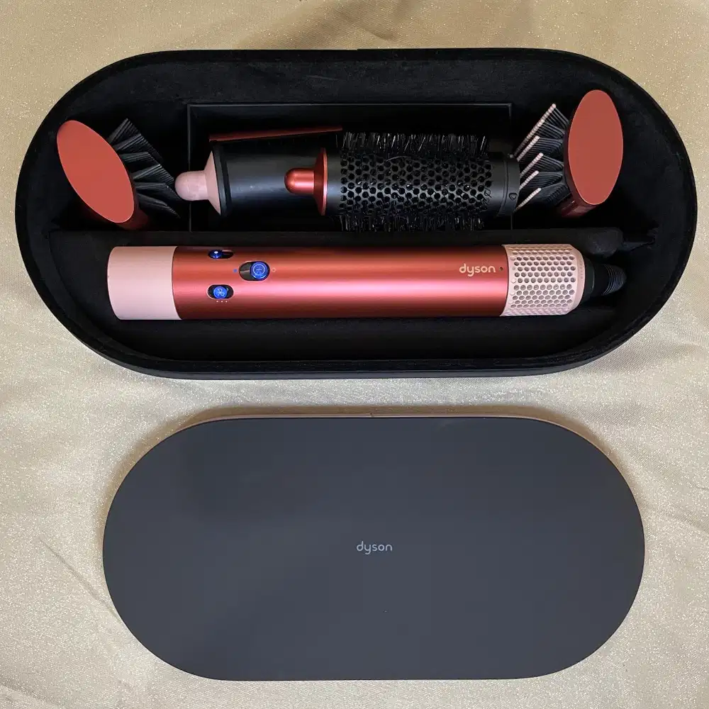 Dyson Airwrap preloved