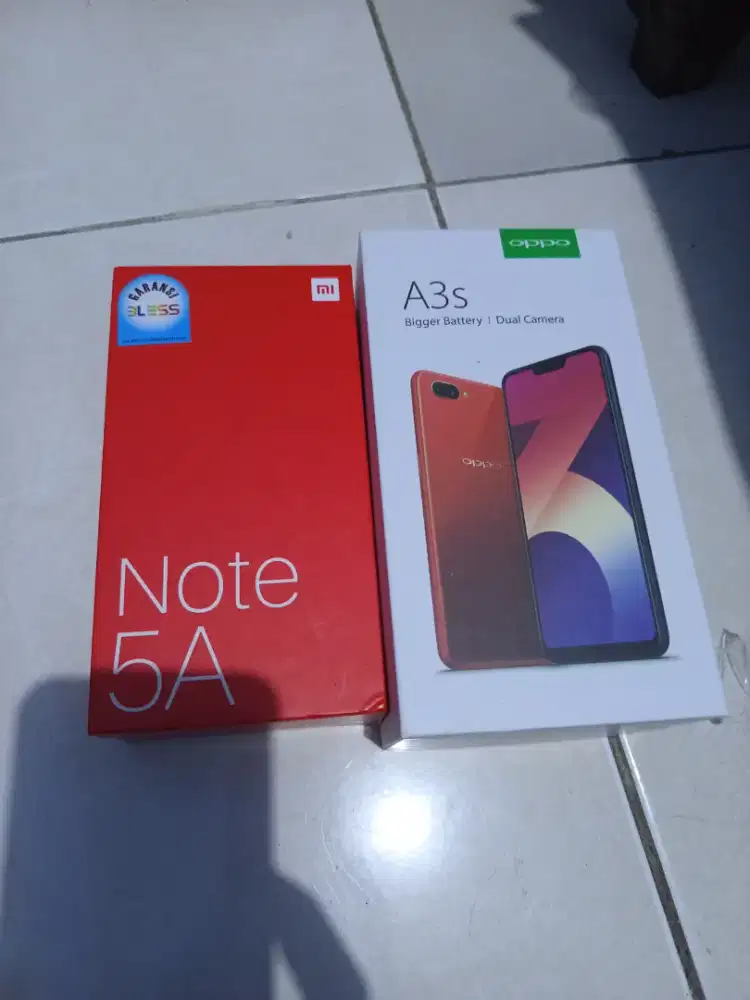 Kardus redmi notes 5a dan kardus Oppo a3s