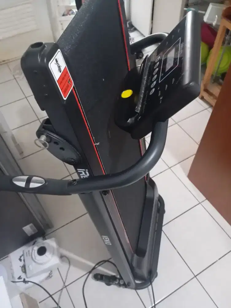 Treadmill elektrik i reborn