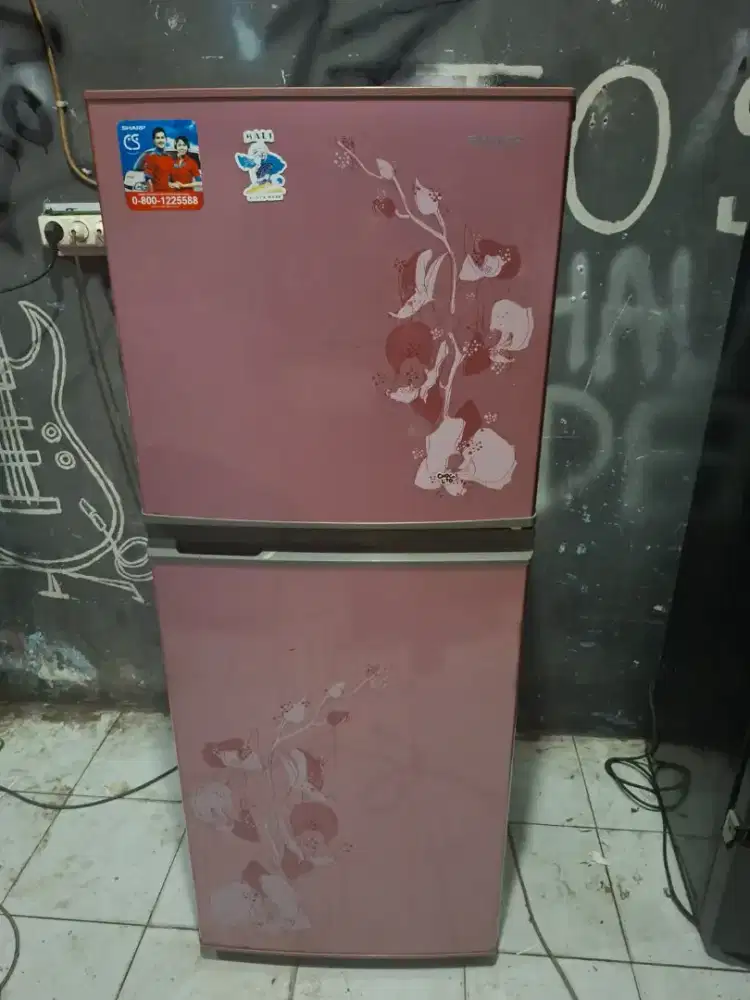 Jual bu kulkas 2 pintu normal no kendala merk SHARP