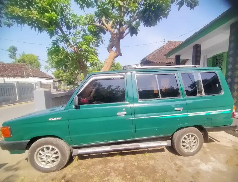 Mobil tua berkualitas