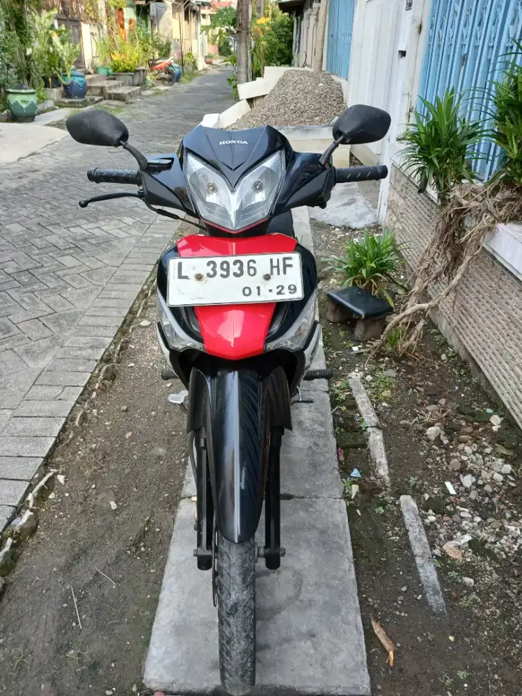 Supra TR prmakian 2014 kondisi sgt bagus siap pakai