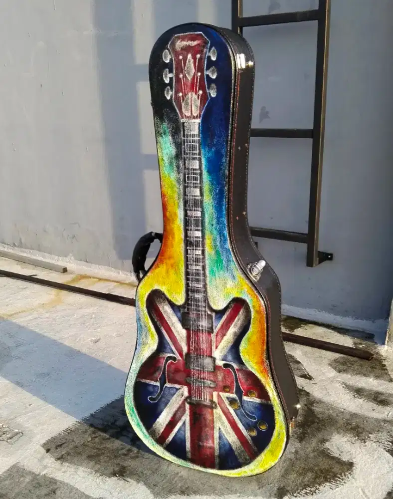 Gitar hardcase custom painting bekas second sepeda jadul antik vintage