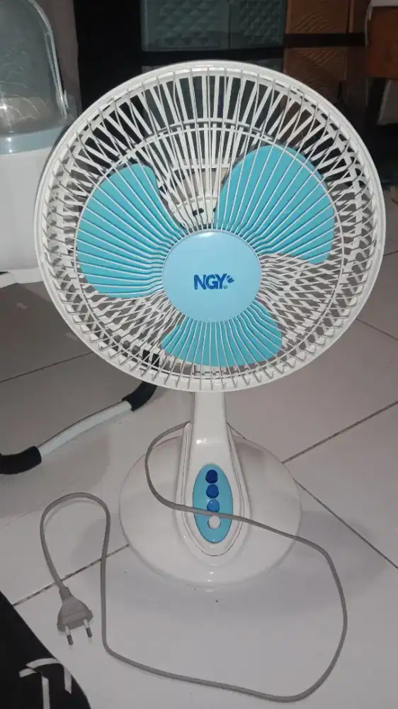 Kipas Angin Meja