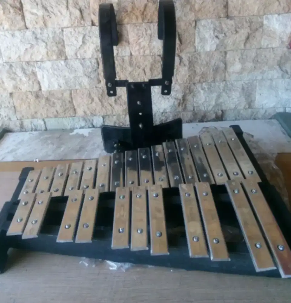 ALAT MUSIK BALERA
