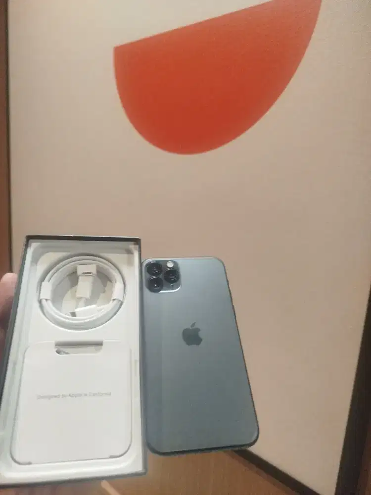 iPhone 11 pro 256gb all sim bos