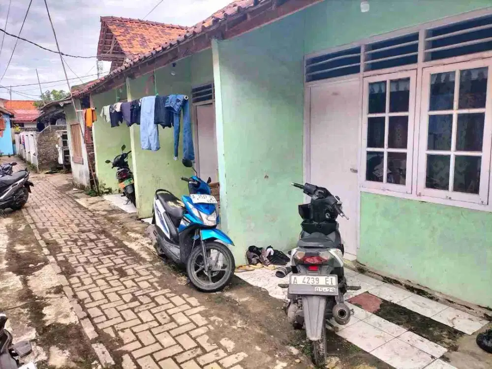 jual kontrakan 3 pintu full yg sewa deket stasiun dan pasar surat SHM