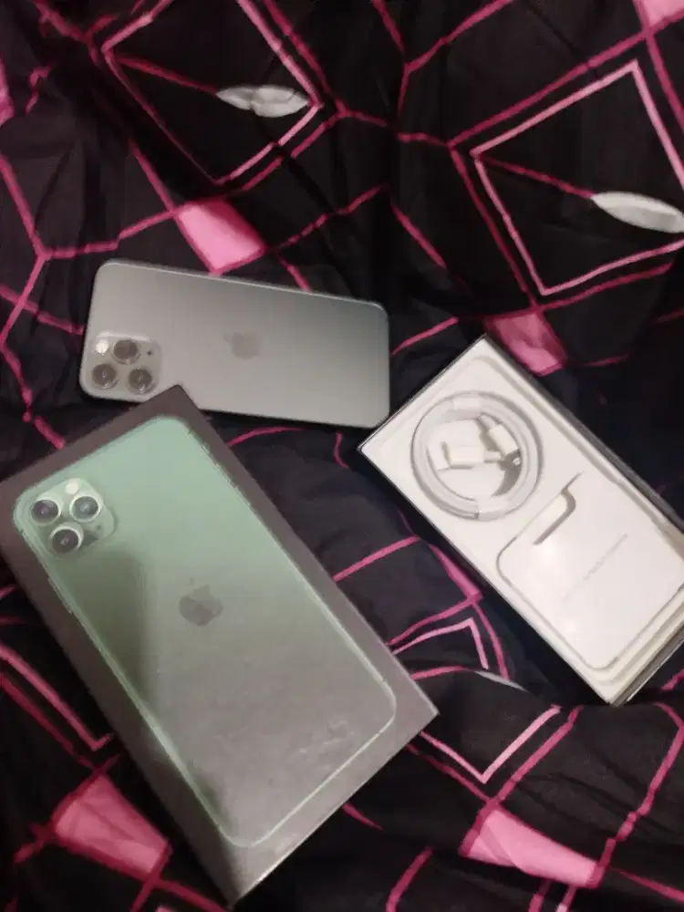 iPhone 11 pro 256gb pesan Apple fullset