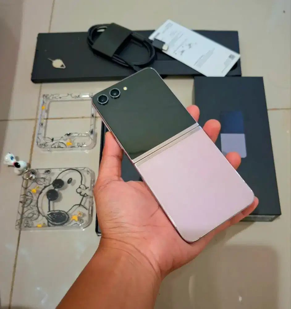 Samsung Flip 5 Lavender 8/256 ex Sein Mulus
