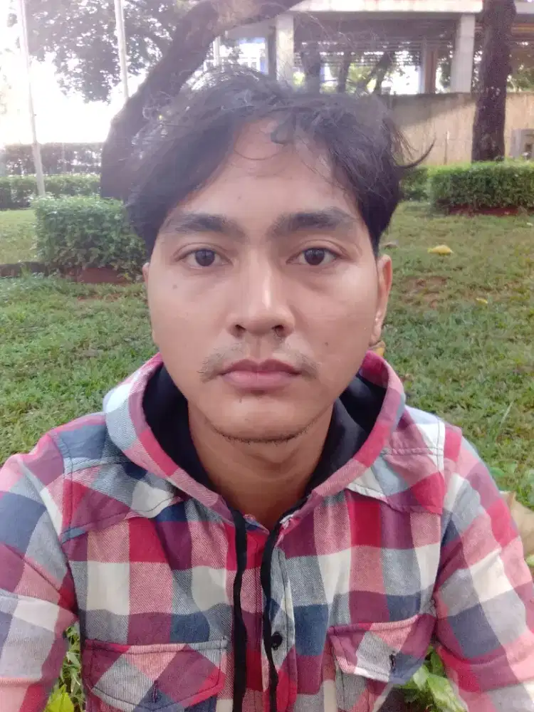 Assalamualaikum saya lagi butuh kerjaan klo ada bisa langsung kabarin.