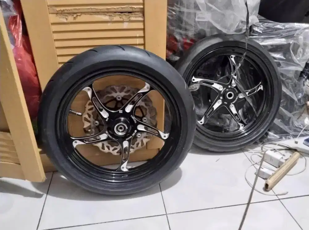 Velg VND Bintang Laut + Ban MP27
