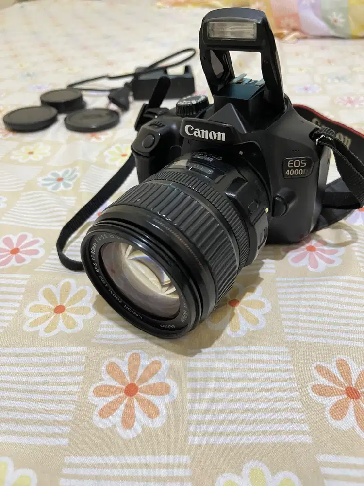 Canon hitam siap pakai