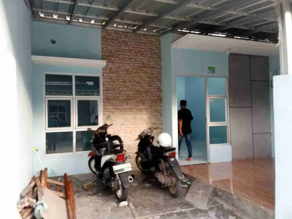 over rumah cantik full renovasi cicilan 1,2 juta flat