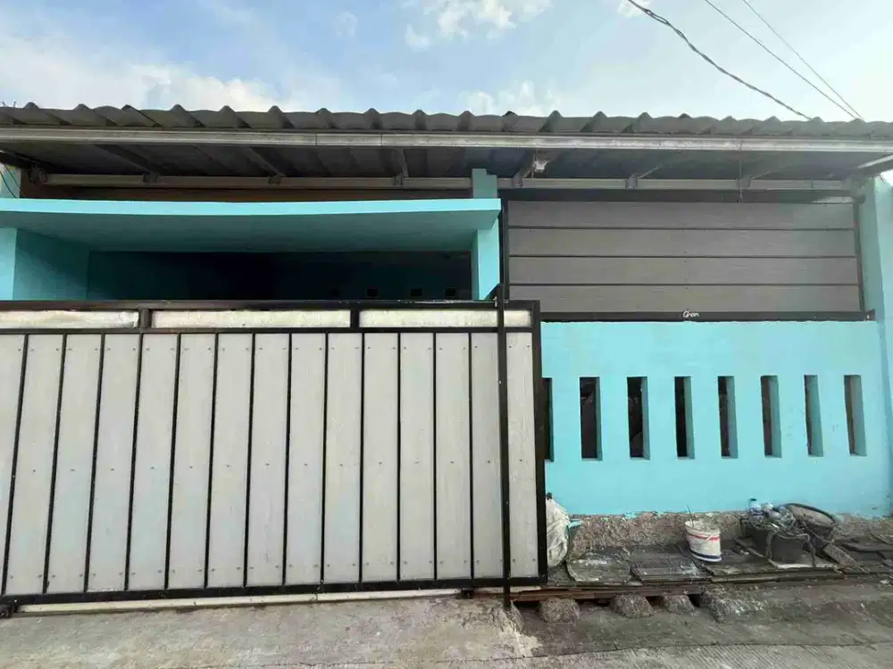 over Kredit rumah full renovasi luas 72 m2 deket moss serang