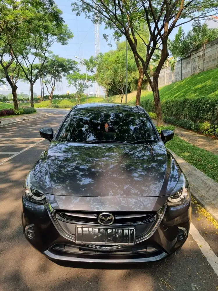 Mazda 2 Skyactiv 2017 – Kondisi Istimewa, Siap Pakai