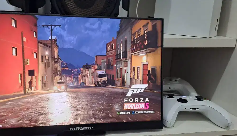 XBox Series S Bonus Layar Portable