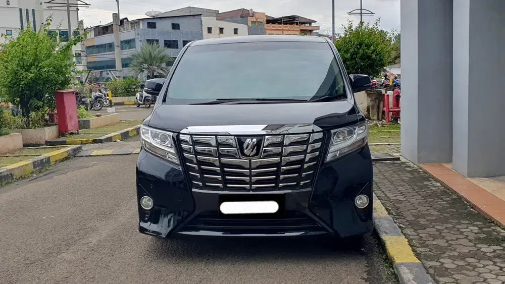 Toyota alphard x captain seat 2015 hitam