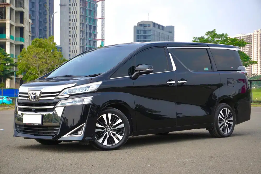 Toyota Vellfire 2.5 G Facelift CBU ATPM 2019 Hitam DP Ringan Lebaran