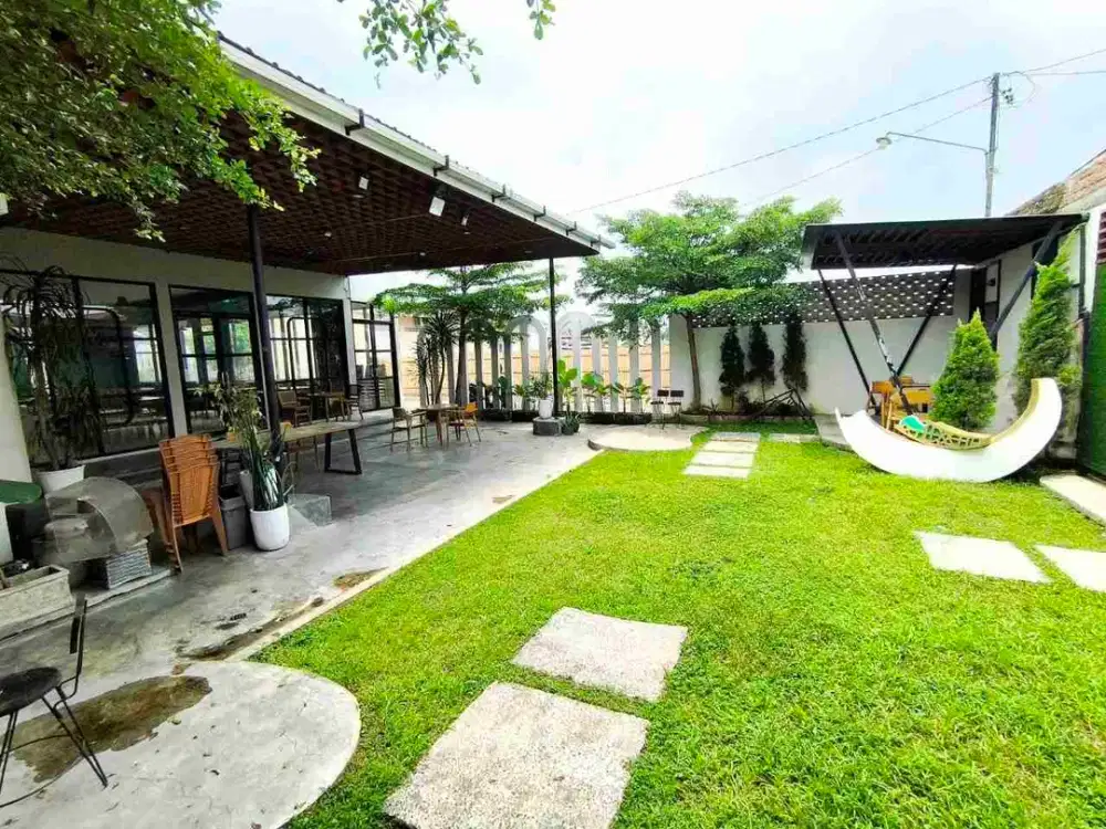 Tanah Utara FAVE hotel bonus Bangunan Coffee shop Baturan Colomadu Karanganyar