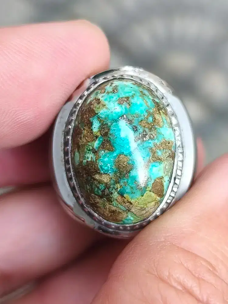 Batu pirus Persia urat emas ring monel 22*16*8 mm