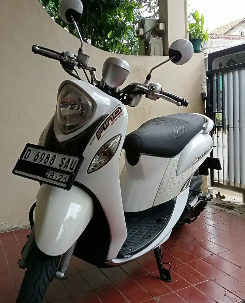 Yamaha Fino Sporty Fi 2015 Putih mulus siap pakai mantaap