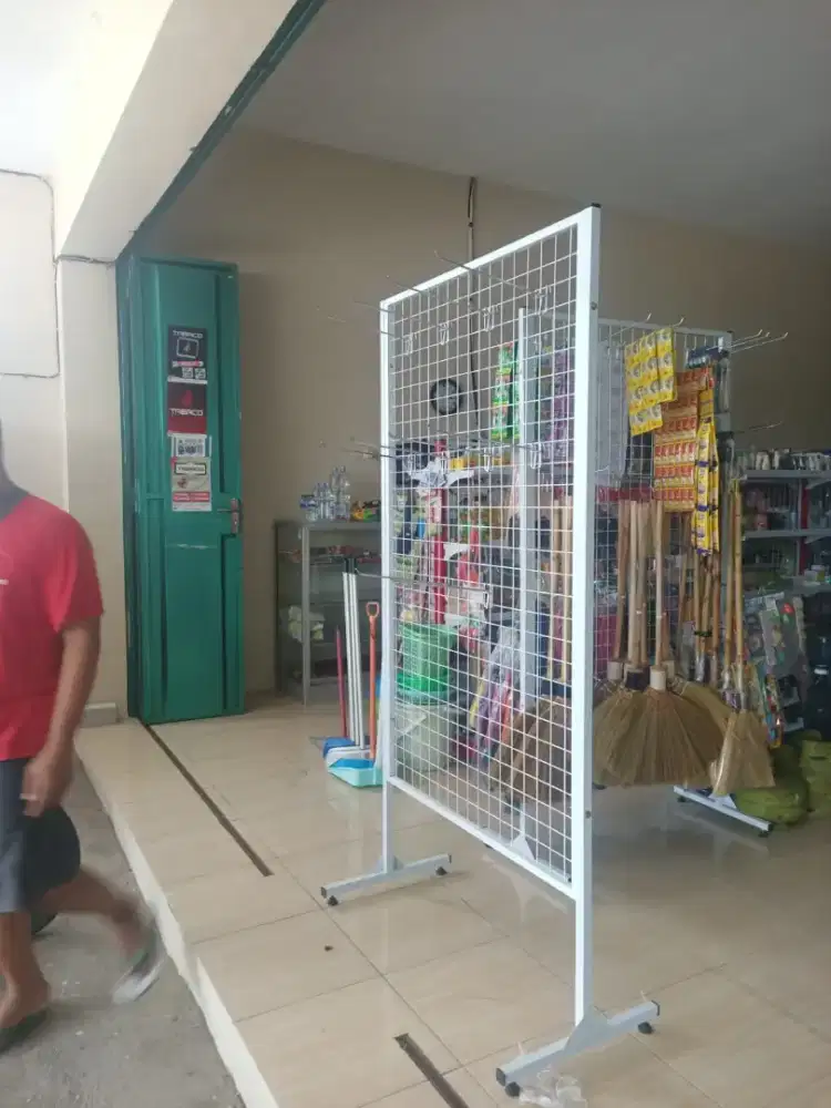 Rak Mundo / Rak Aksesoris Free Cantolan