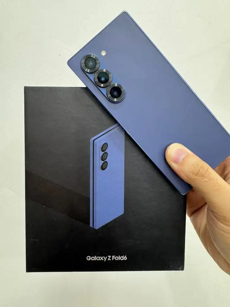Samsung Z Fold 6 5G Navy 12/256Gb (SEIN)