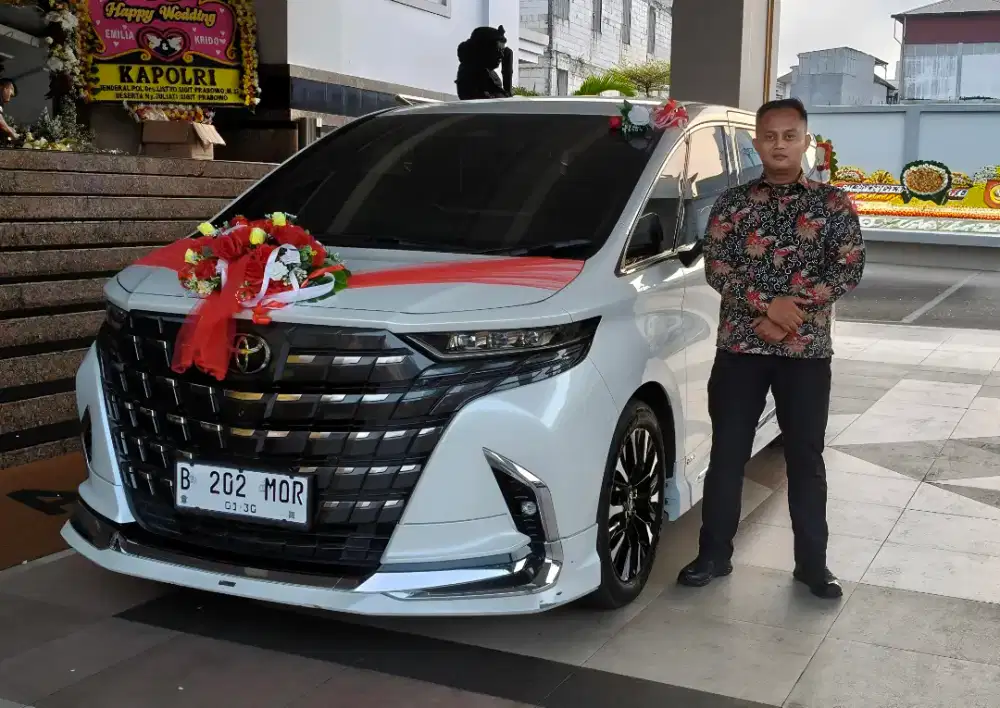 Sedang mencari pekerjaan sebagai driver